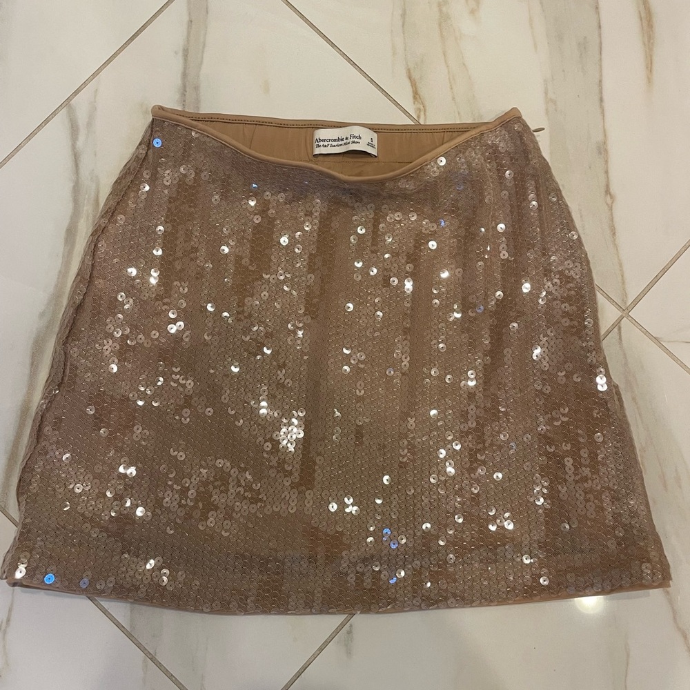 Abercrombie gold, sequin mini-skirt (short)